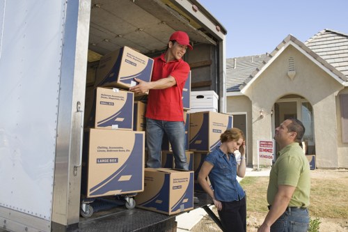 Flat and apartment moving service in Sydenham