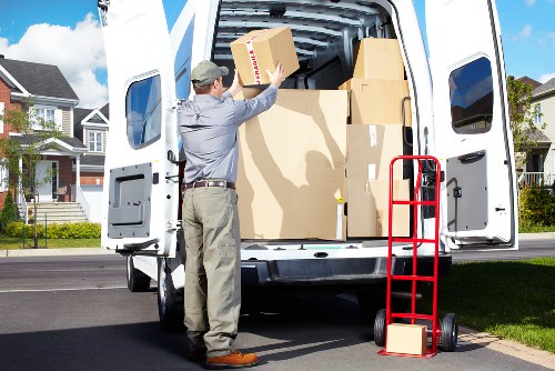 Booking removal truck hire for home or business transport in Sydenham