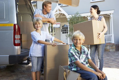 Local removal service planning a move around Sydenham streets